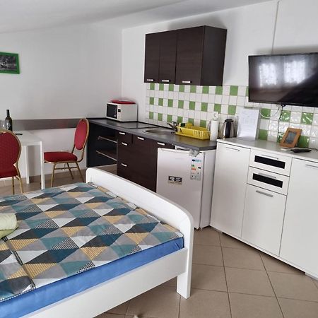 Apartmani Tominac Crikvenica Exteriör bild